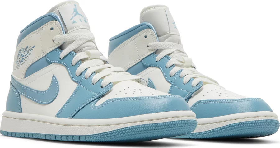 Air Jordan 1 Mid 'UNC' (2022) (Women's) - Image 5