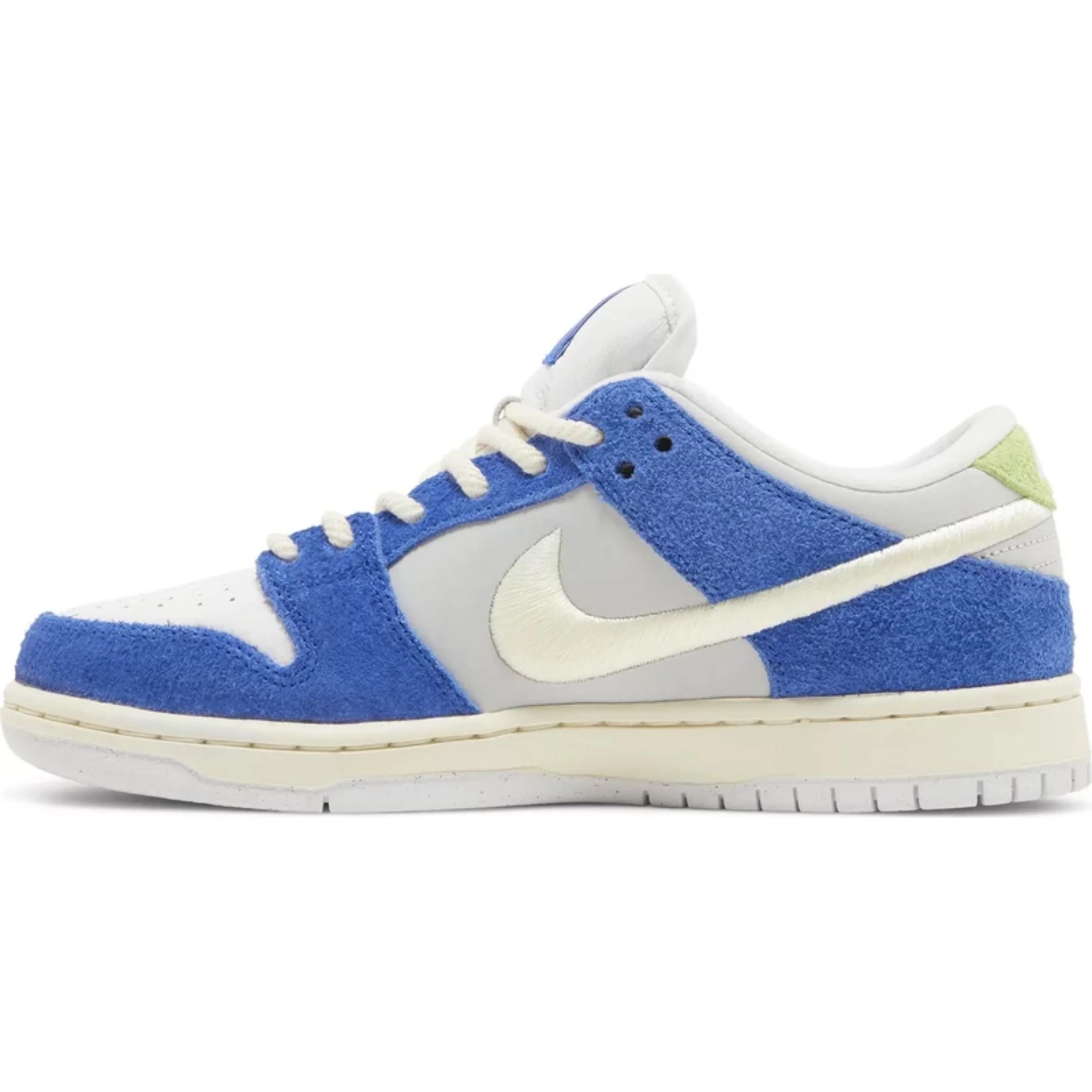 Nike SB Dunk Low Pro 'Fly Streetwear Gardenia' - Image 2
