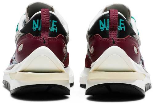 Sacai x Nike VaporWaffle 'Villain Red' - Image 4