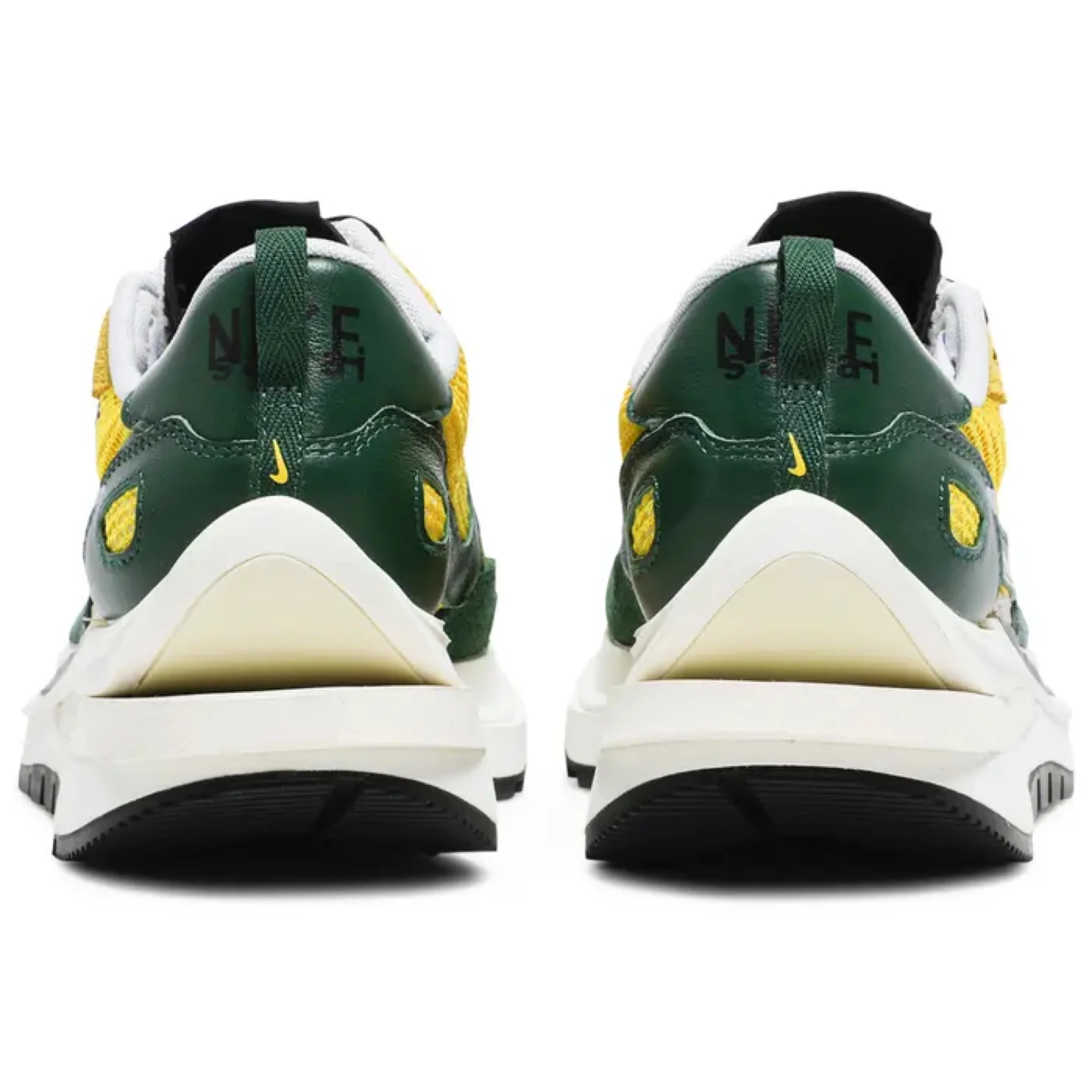 Sacai x Nike Vaporwaffle 'Tour Yellow Stadium Green' - Image 4