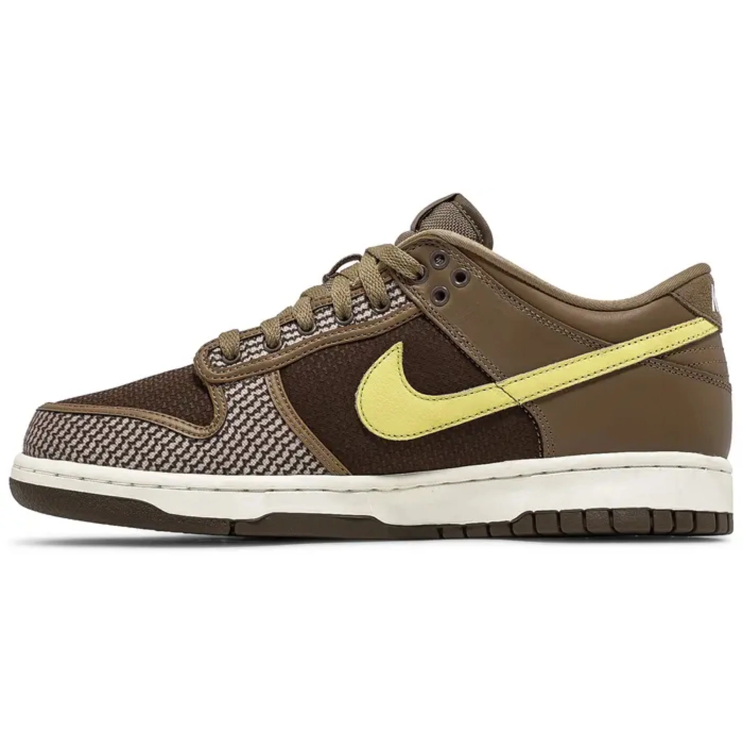 Undefeated x Nike Dunk Low SP 'Canteen Dunk vs. AF1 Pack' - Image 2
